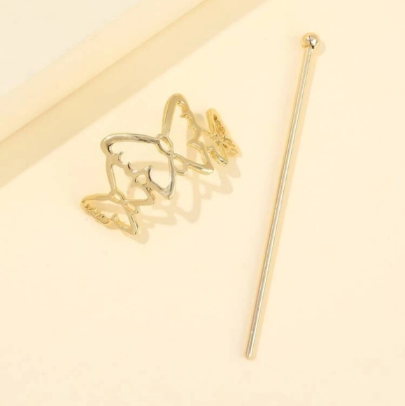 *Penelope* Butterfly Hair Clip - Picture 2 of 4